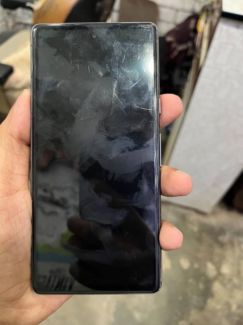 Google pixel 7A 5