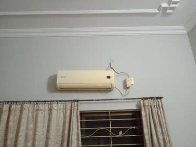 1 ton orient non inverter ac for sale 03234741202