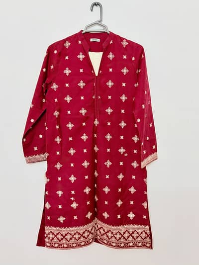 Beautiful red embroidered 2-piece