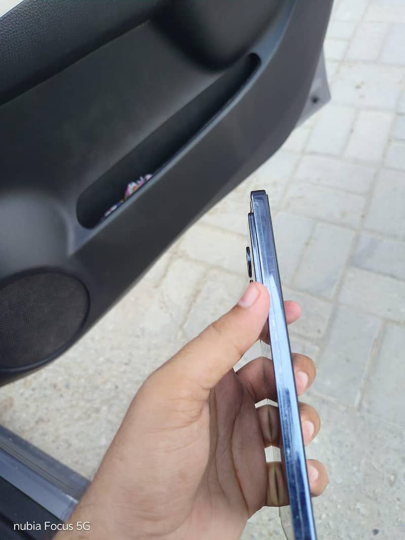Infinix Note 40 4