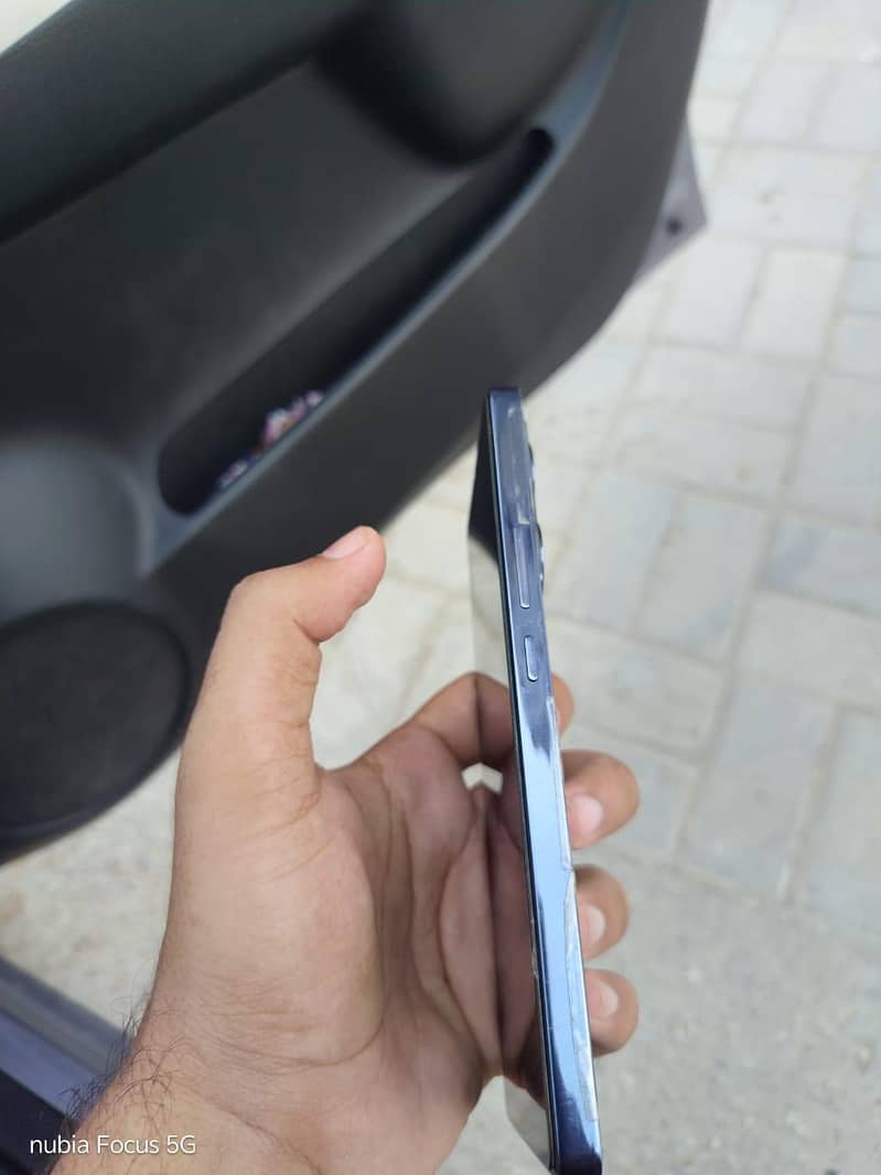 Infinix Note 40 5