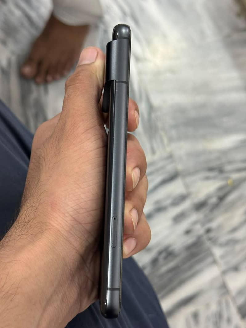 Google Pixel 8 2