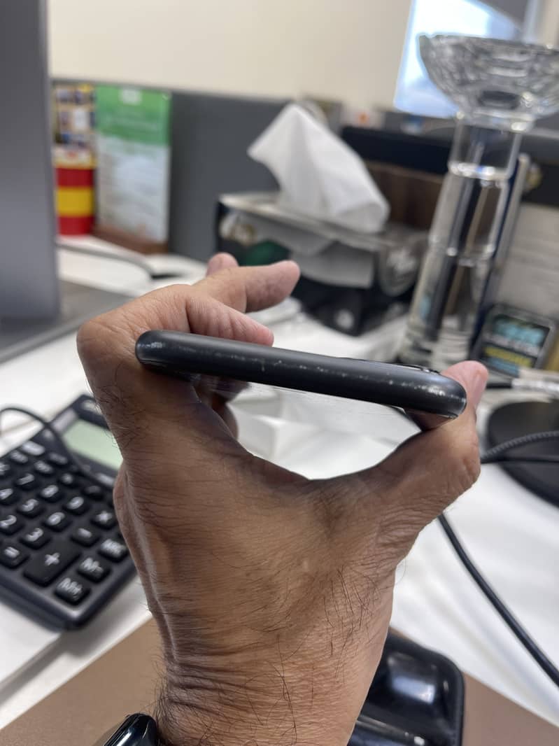 Apple iPhone 11 5