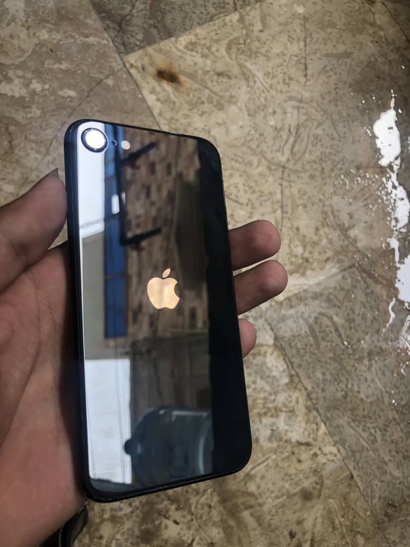 Apple iPhone SE 2