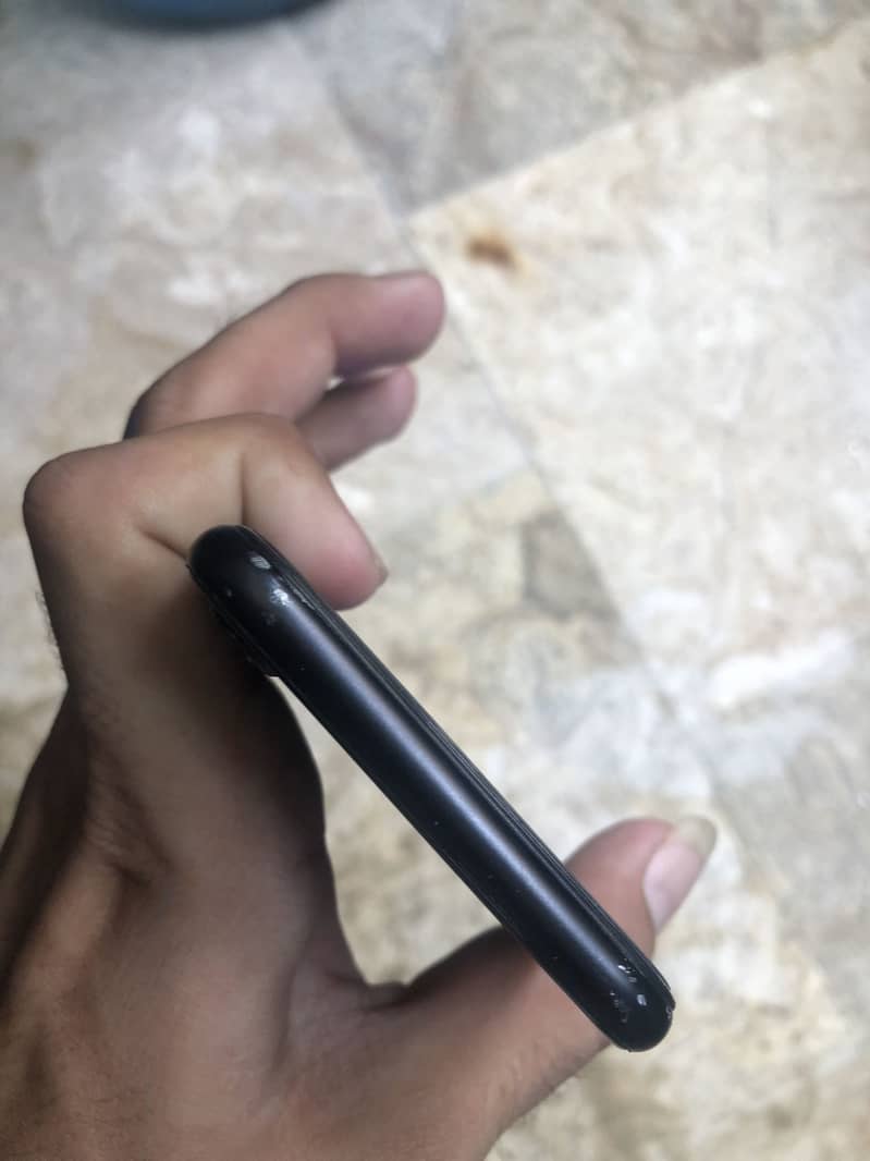 Apple iPhone SE 4
