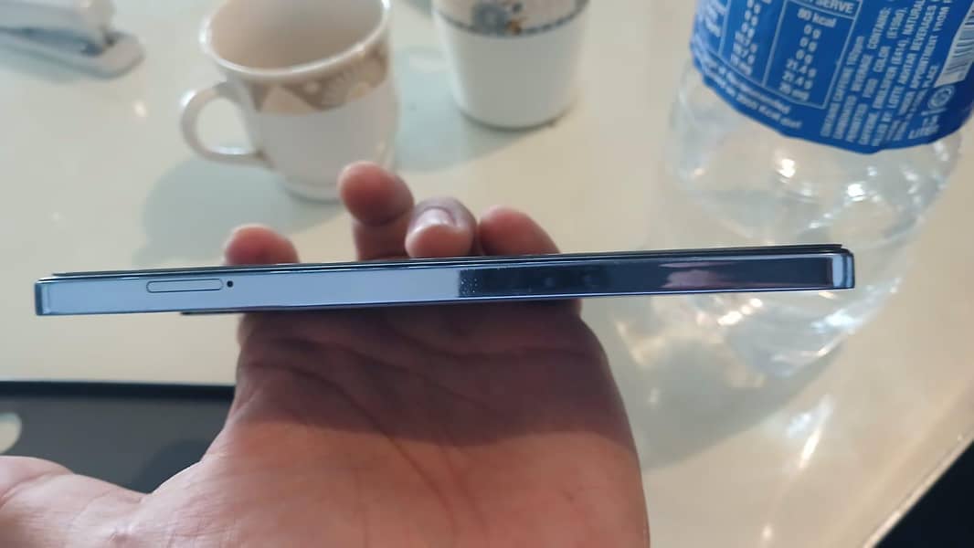 Tecno CAMON 20 2