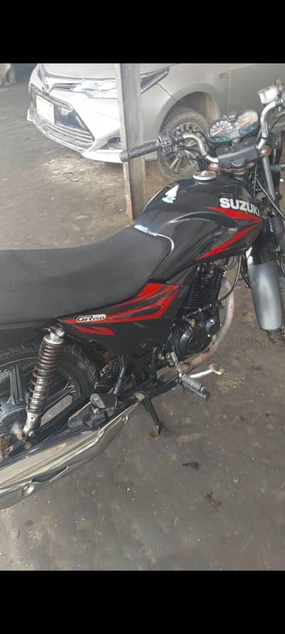 bike one hand use all ok