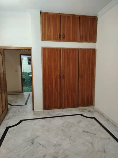 G-11 Size 5 Marla Upper Floor Portion For Rent