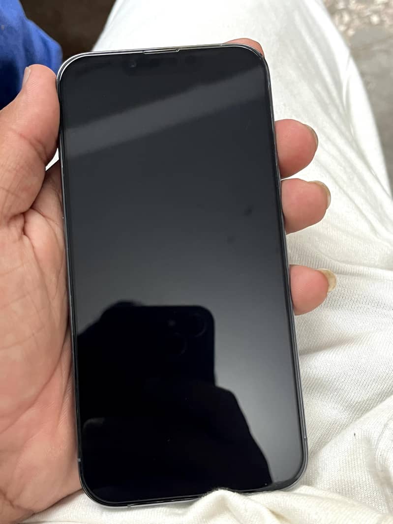 Apple iPhone 13 Pro 4