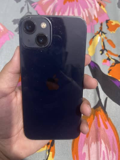 Apple iPhone 13