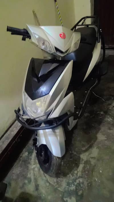 Road King Electric Bike New Condition only 90km drive