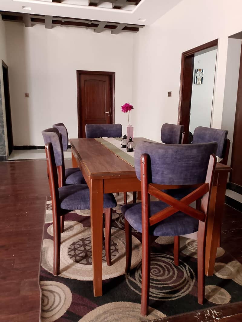 dining table 0