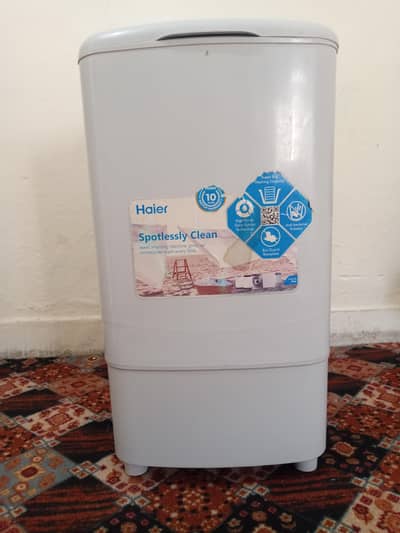 Haier washing machine  10/10 condition