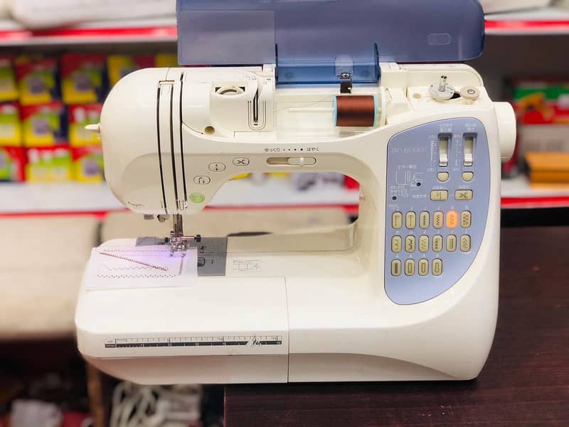 Singer sewing machine 4