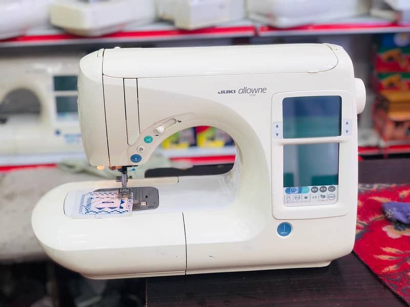 Singer sewing machine 17