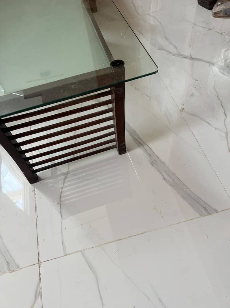 Centre table with two side tables 2