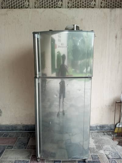 Dawlance frige