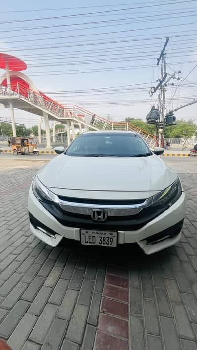 Honda Civic Oriel 2017
