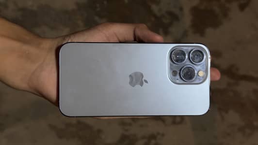 Apple iPhone 13 Pro
