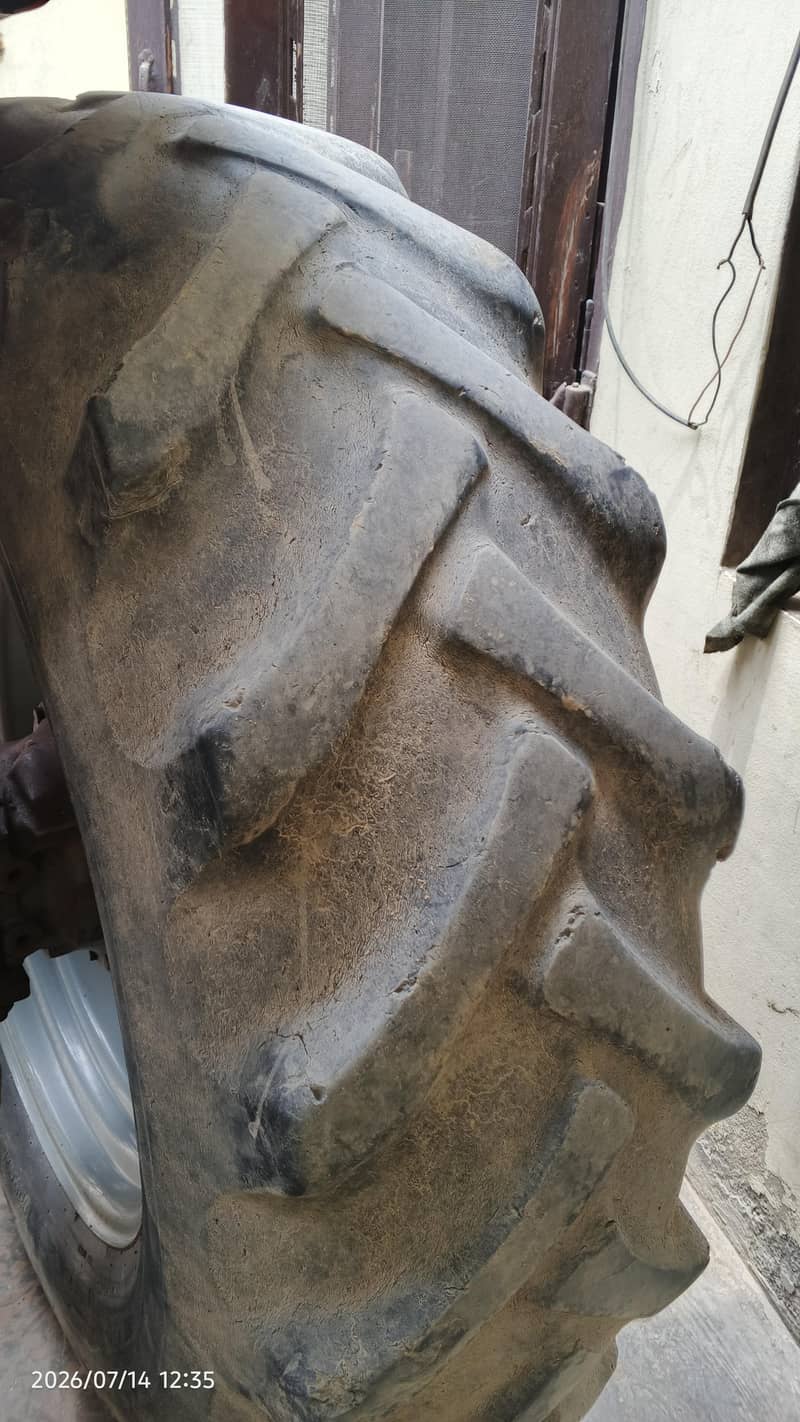 tyre 375 2