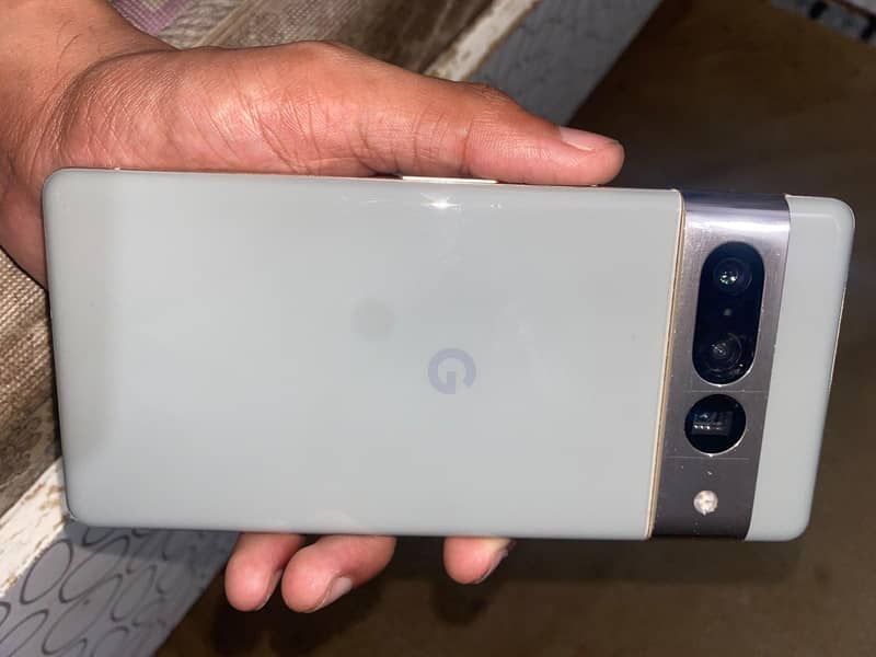 Google Pixel 7 Pro 0