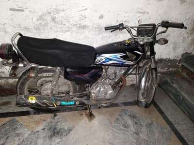 Honda CG 125 2014 model