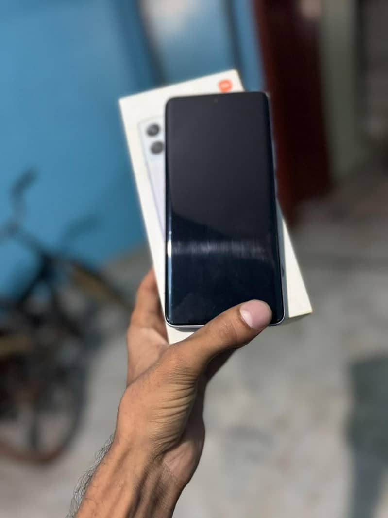 Xiaomi Redmi Note 13 Pro Plus 2