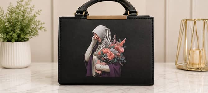Elegant Black Shoulder Bag for Women – Stylish & Fashionable Handbag