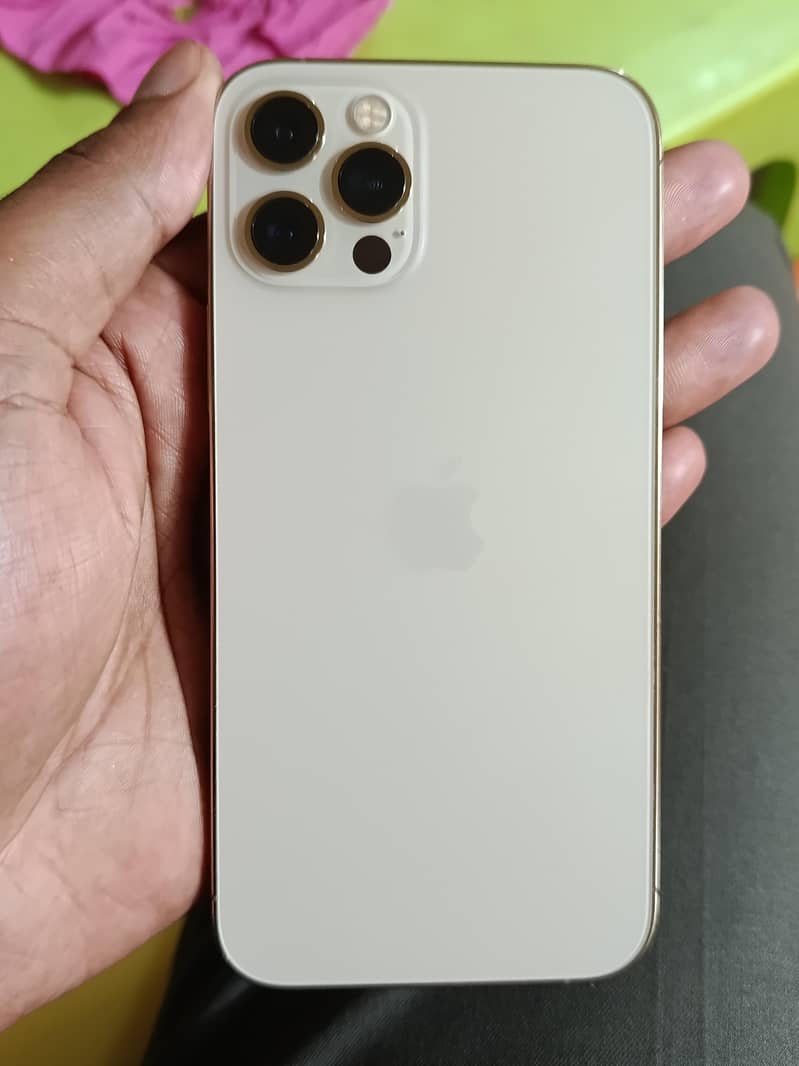 iPhone 12 pro 0