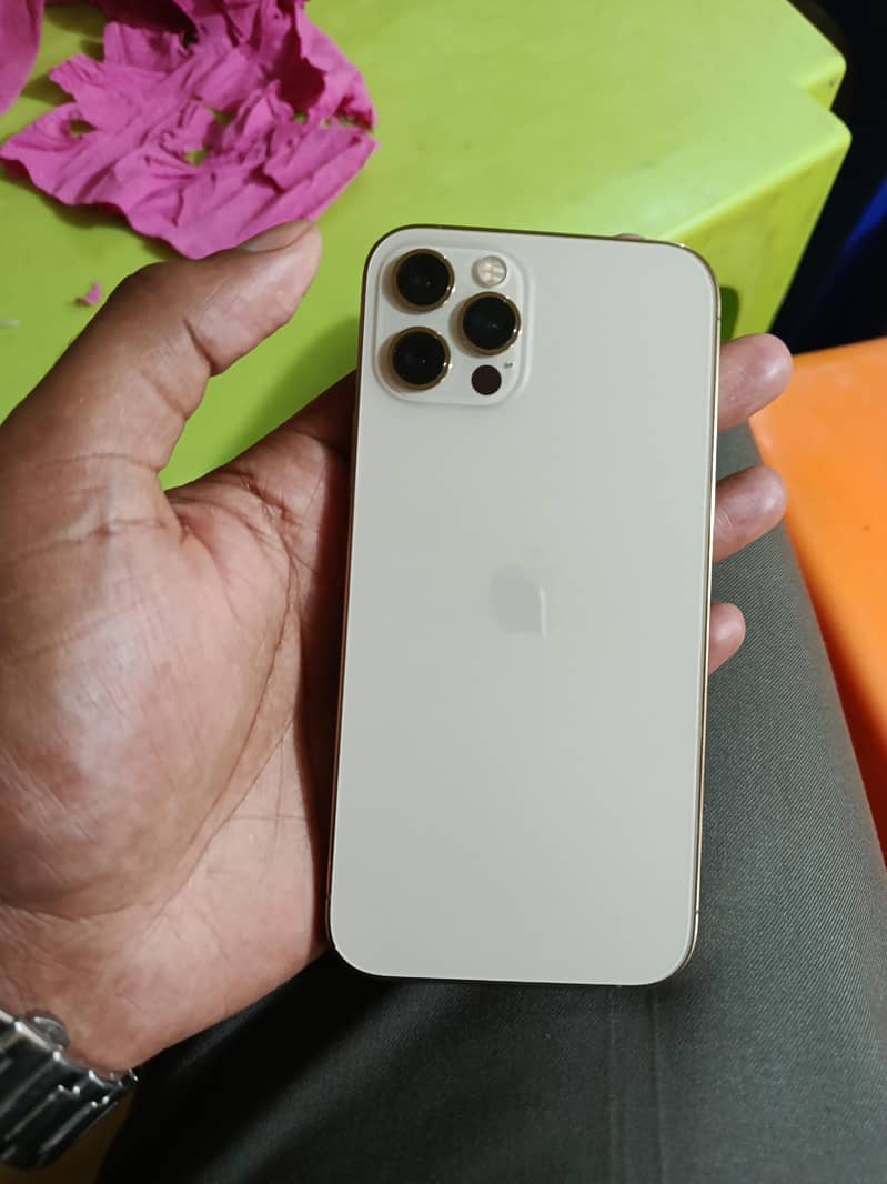 iPhone 12 pro 5