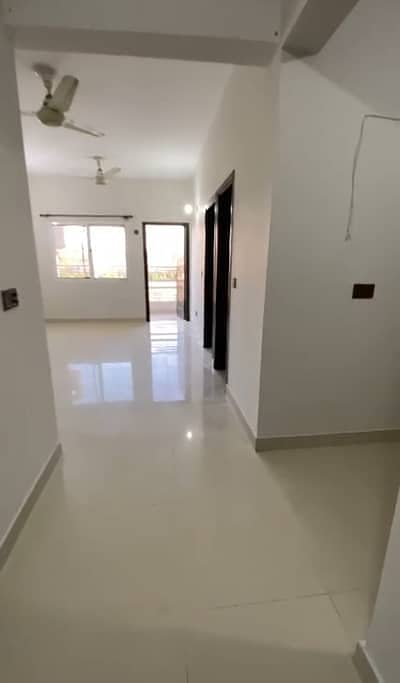 3 Bed Non-Furnished Apartment for Rent Samama Mall, Gulberg Green