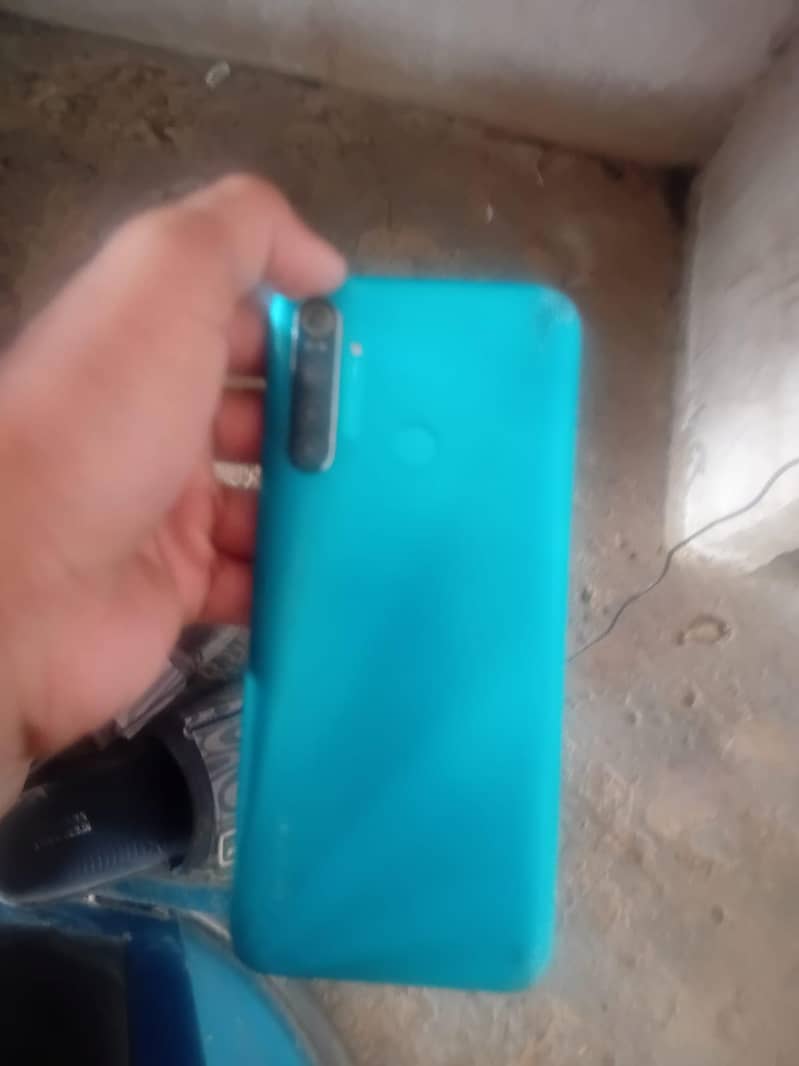 Realme 5i 1