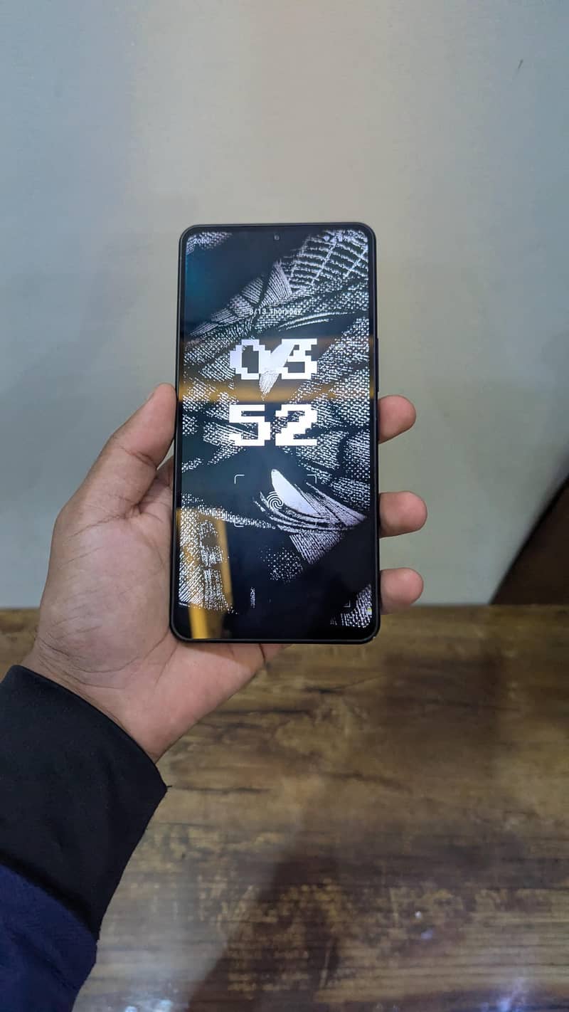 Sharp Aquos Sense7 2