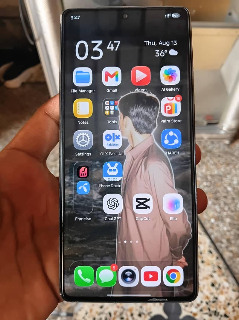 Tecno CAMON 40 1