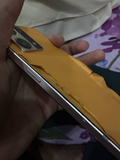 OPPO F21 Pro