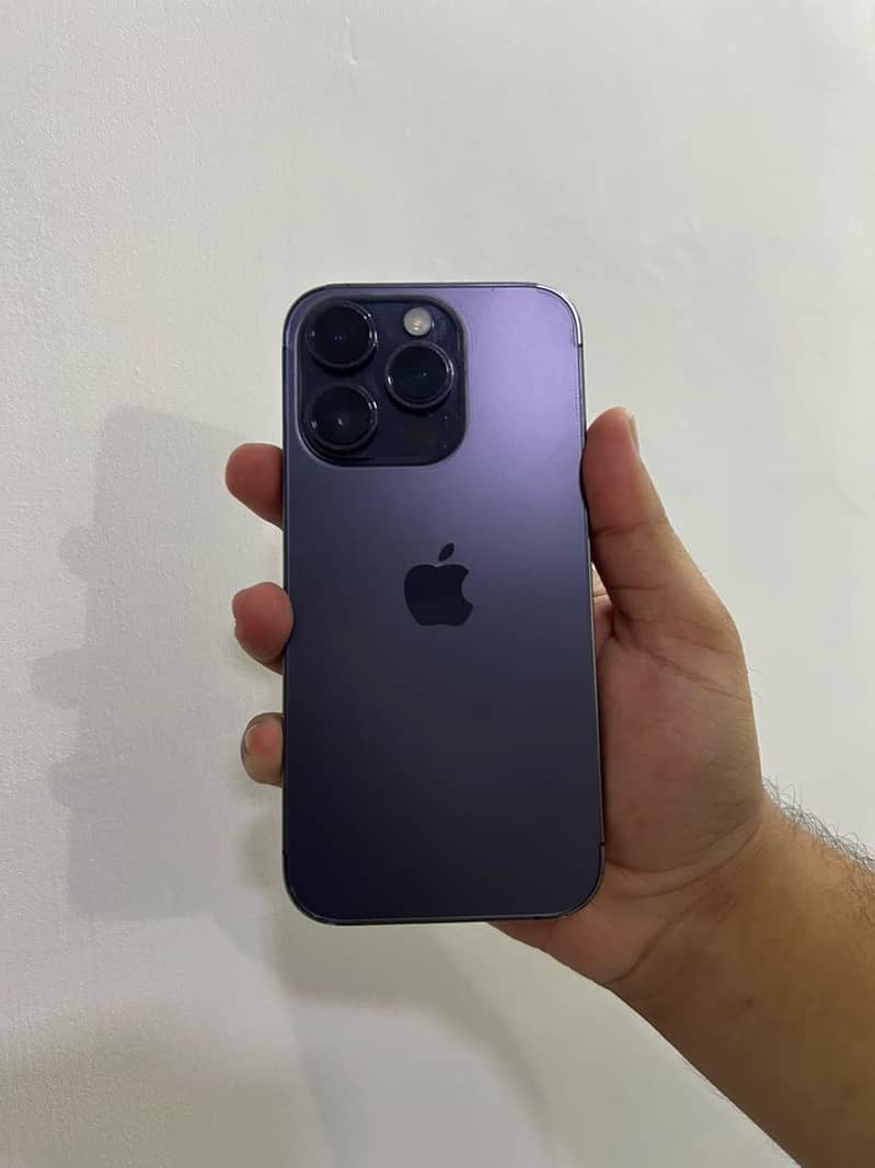 Apple iPhone 14 Pro 0
