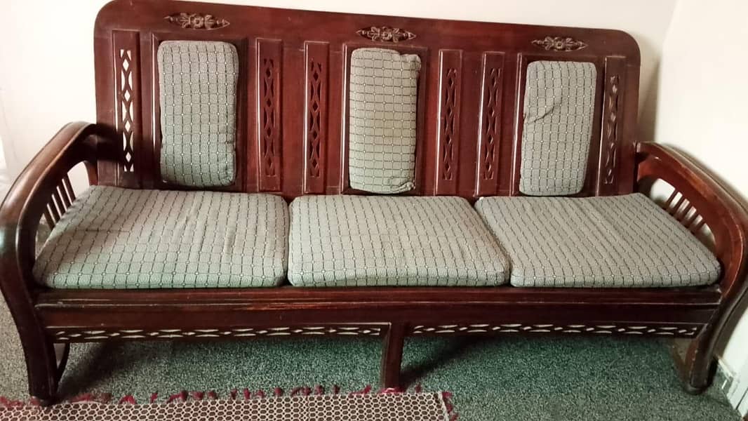 5 setter sofa 0