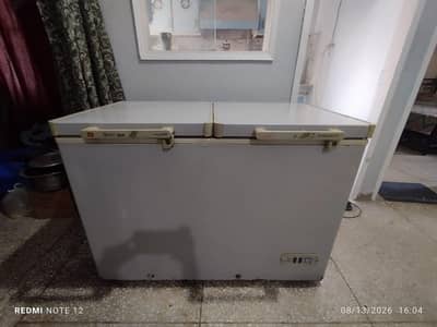 DAWLANCE 2 in 1 - REFRIGERATOR AND FREEZE WITH 2 DOORS