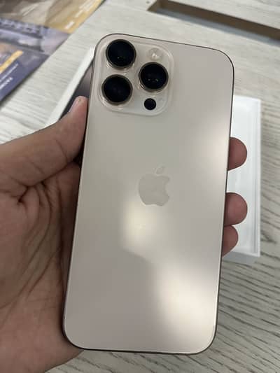 Apple iPhone 16 Pro Max