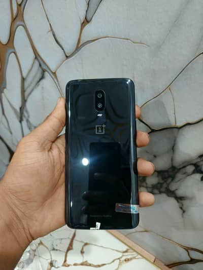 One Plus 6T 8/128