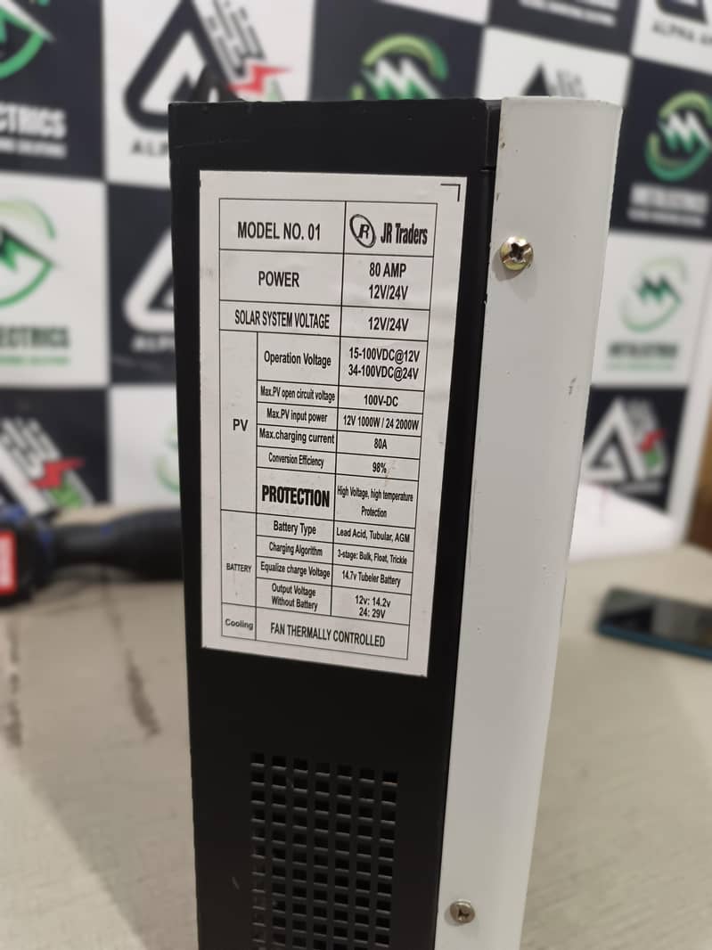 Solar MPPT Charge Controller 80A 2