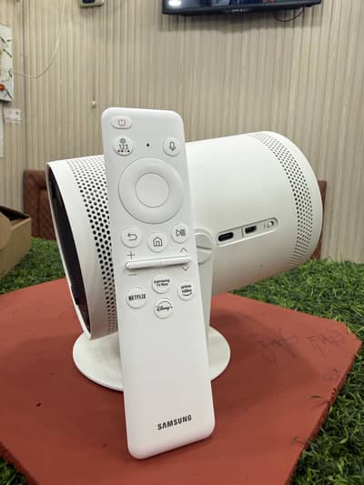 Samsung Free style Projector
