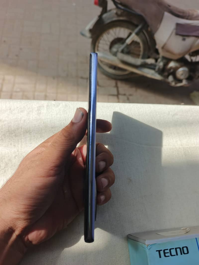 Tecno camon 30s 2