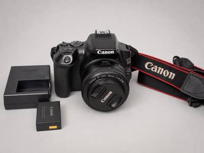 Canon EOS 250D 4K DSLR with 50mm f/1.8 STM Lens