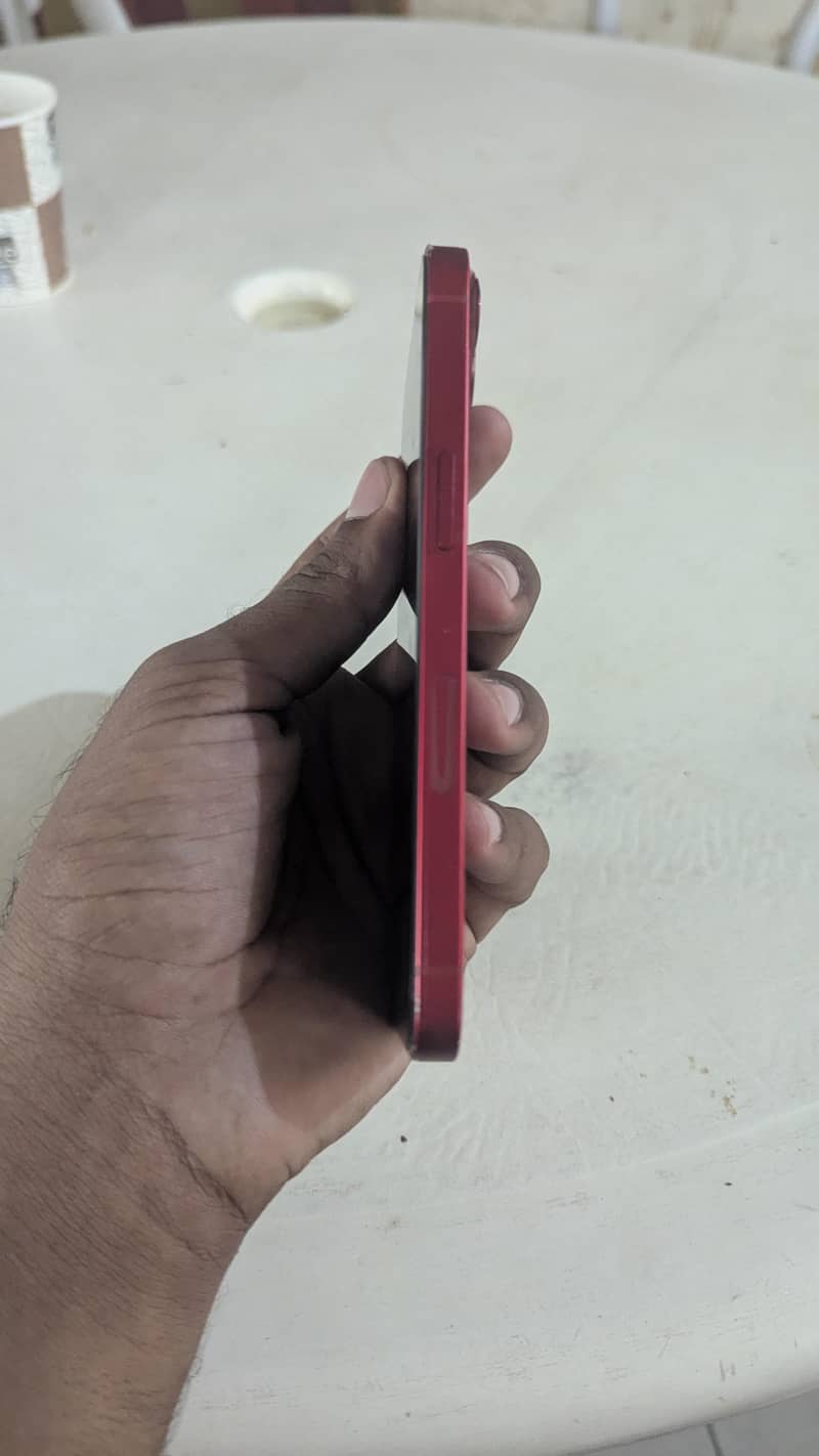 Apple iPhone 13 3