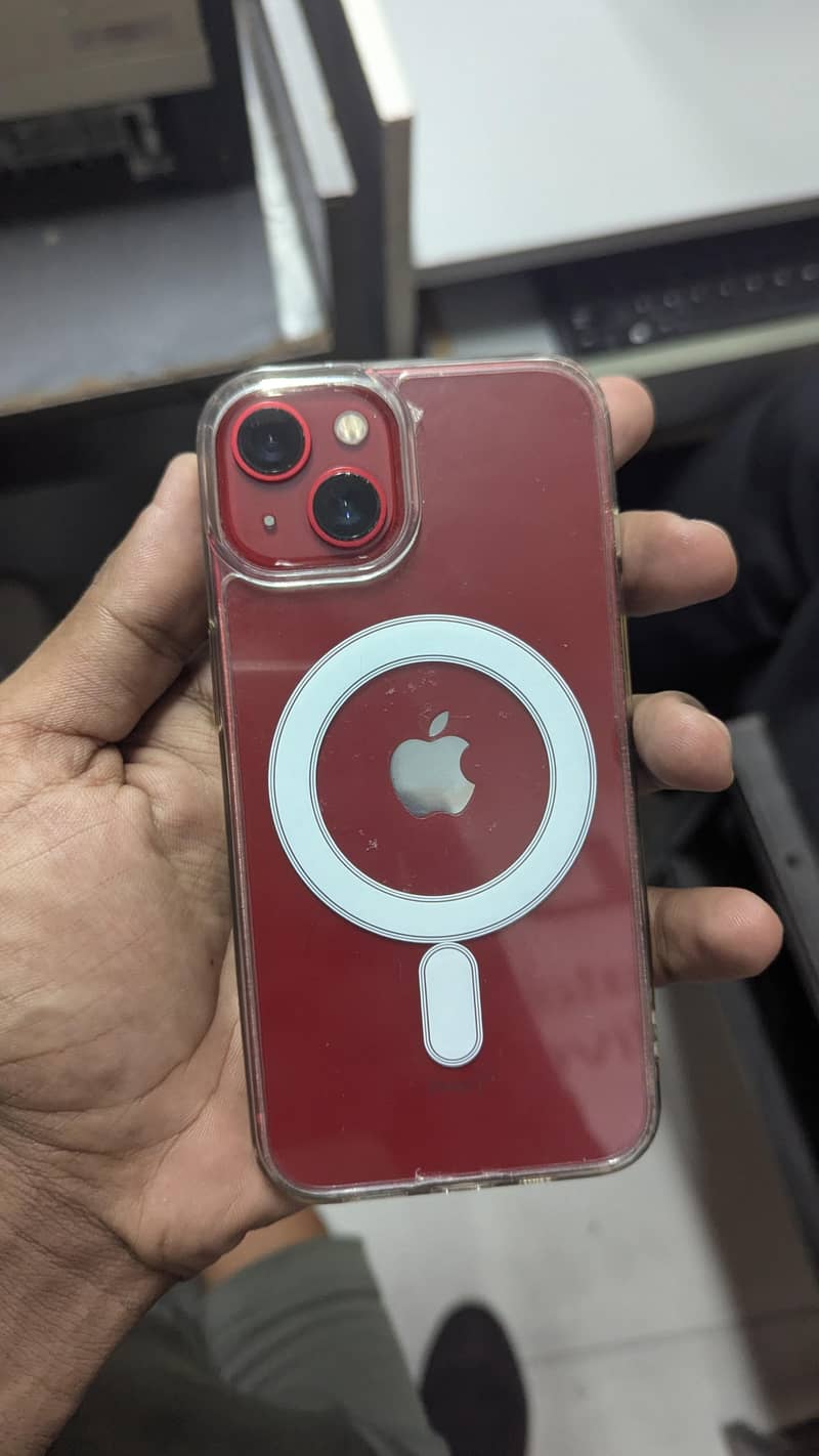 Apple iPhone 13 7