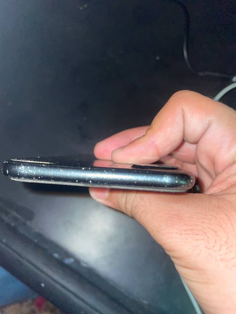 Apple iPhone 7 Plus 4