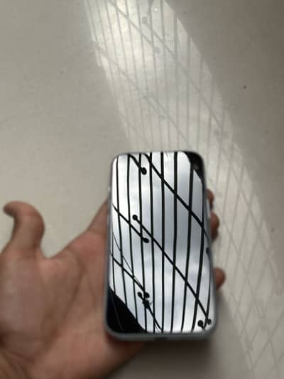 Apple iPhone 15