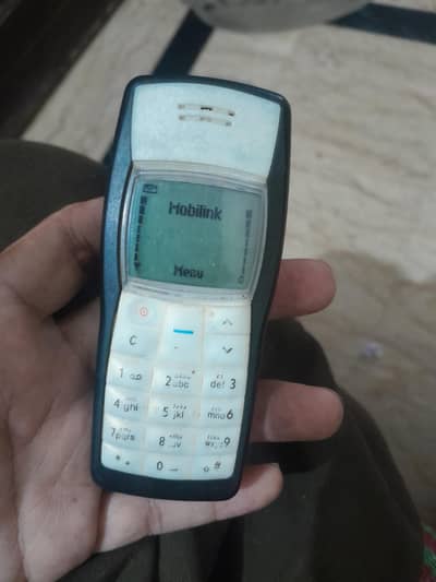Nokia 1100 non pta hai par 6 Month se sim chal rahi hai med in hungry