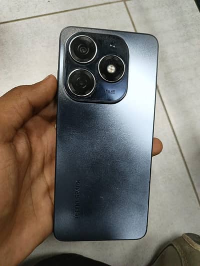 Tecno Spark 20